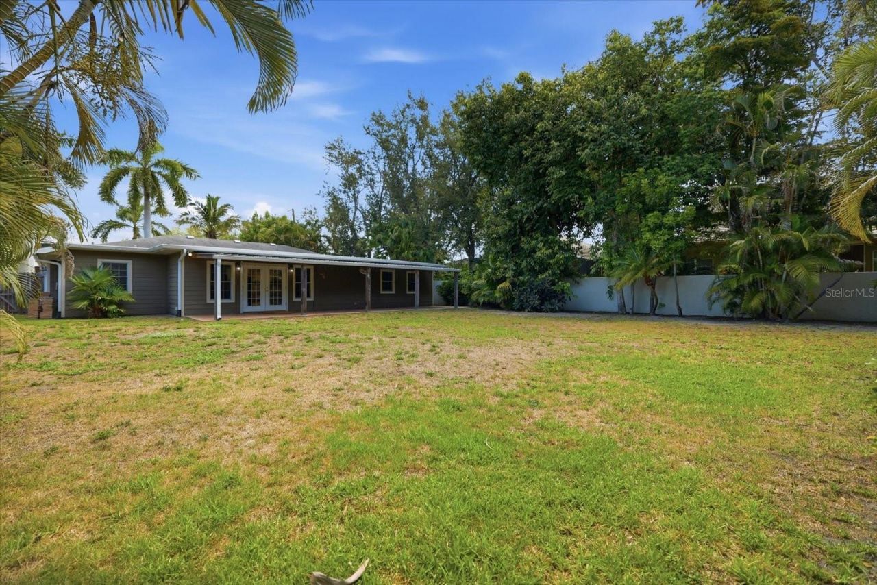 1894 Loma Linda Street, Sarasota, FL 34239 Photo