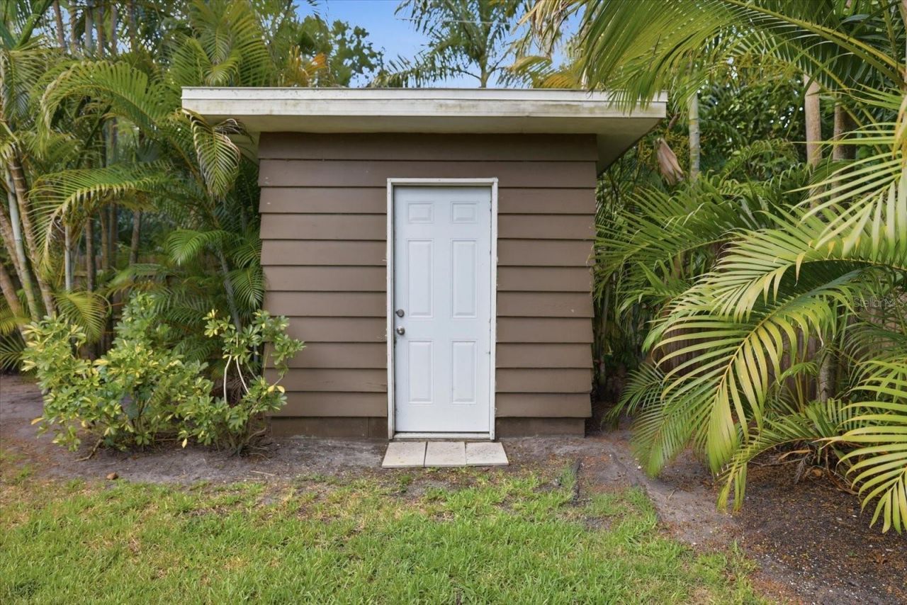 1894 Loma Linda Street, Sarasota, FL 34239 Photo