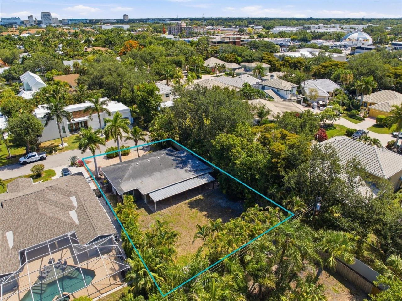 1894 Loma Linda Street, Sarasota, FL 34239 Photo