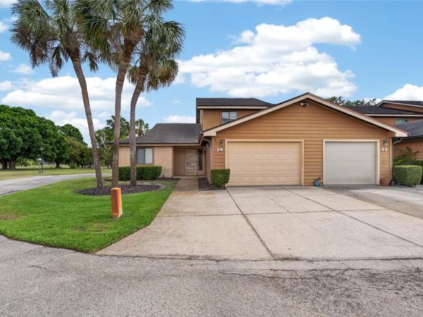 707 CARPENTERS WAY, Unit 24, LAKELAND, FL 33809