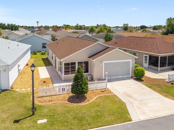 1814 HALLANDALE LANE , THE VILLAGES, FL 32162