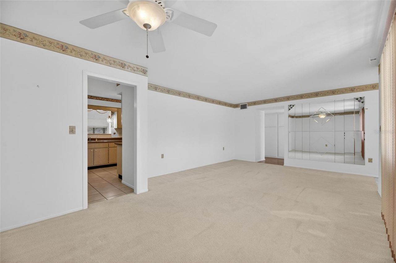 1210 Valley Forge Blvd, Unit 9, Sun City Center, FL 33573 Photo