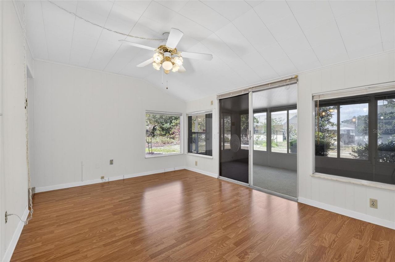 1210 Valley Forge Blvd, Unit 9, Sun City Center, FL 33573 Photo