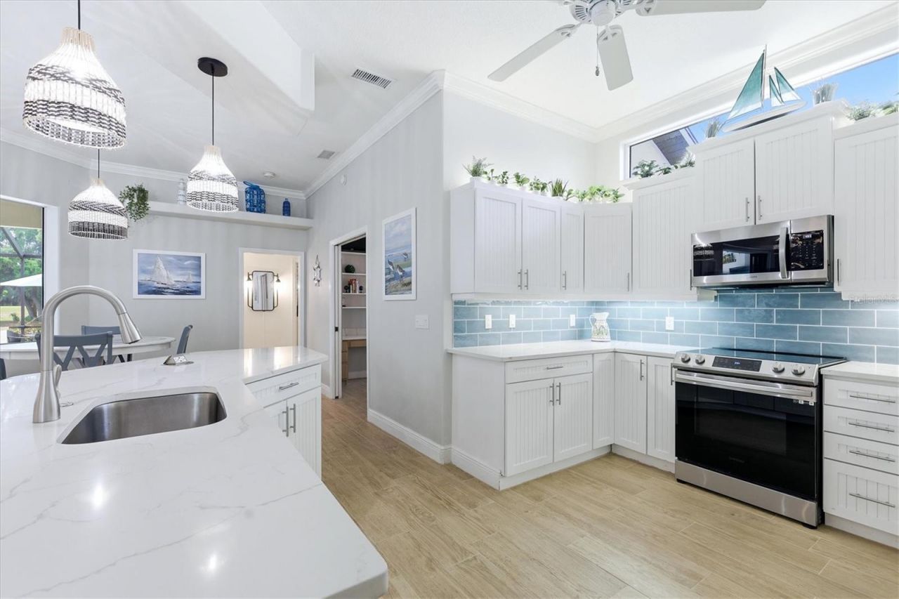 6611 Peach Tree Creek Road, Bradenton, FL 34203 Photo
