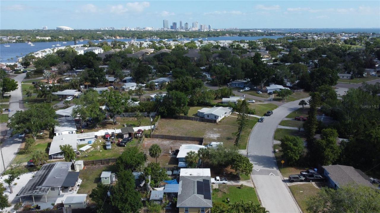 4101 Neptune Drive Se, Saint Petersburg, FL 33705 Photo