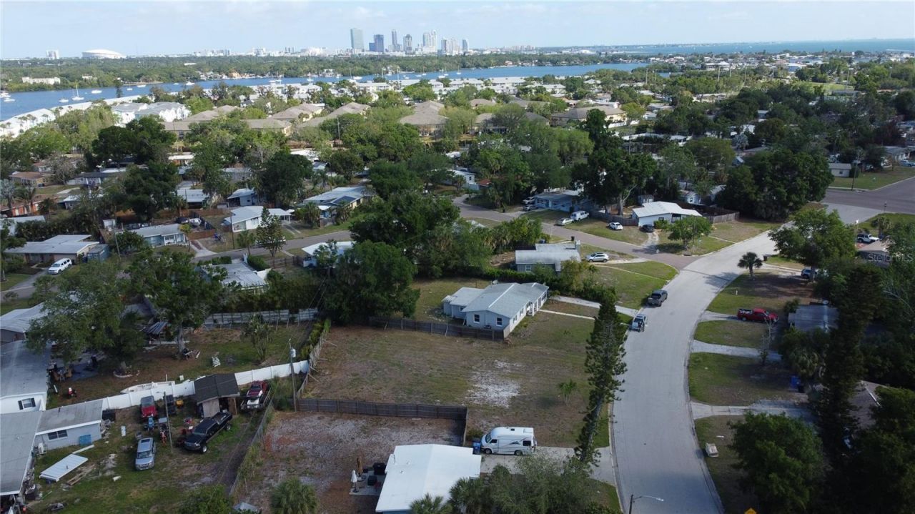 4101 Neptune Drive Se, Saint Petersburg, FL 33705 Photo