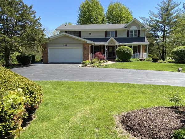 357 Roberts Road, Inverness, IL 60010