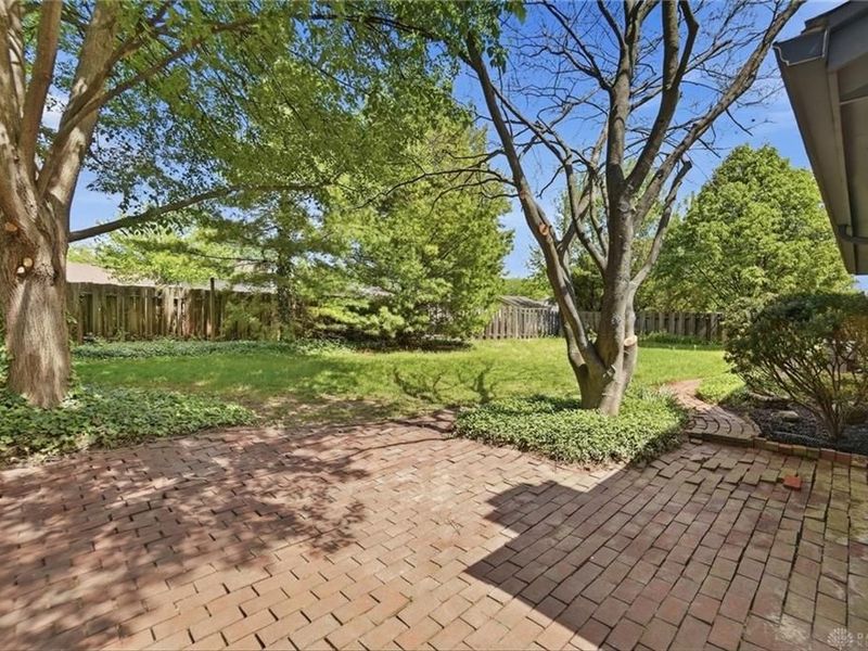 2321 Pondview Drive, Kettering, OH 45440 Photo 36