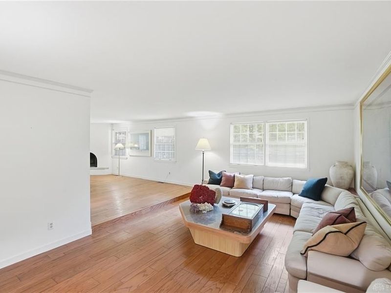 2321 Pondview Drive, Kettering, OH 45440 Photo 4