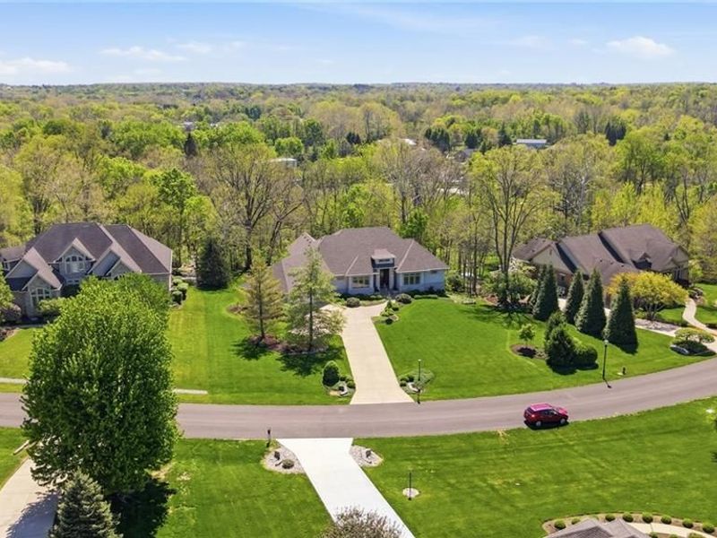 7134 Copperwood Court, Clearcreek Township, OH 45066 Photo 3