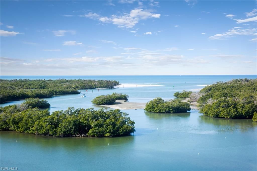 435 Dockside Dr, Unit B703, Naples, FL 34110 Photo