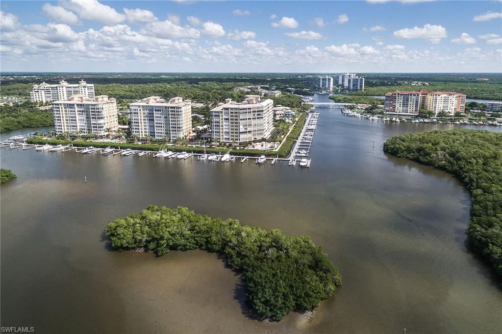 435 Dockside Dr, Unit B703, Naples, FL 34110 Photo