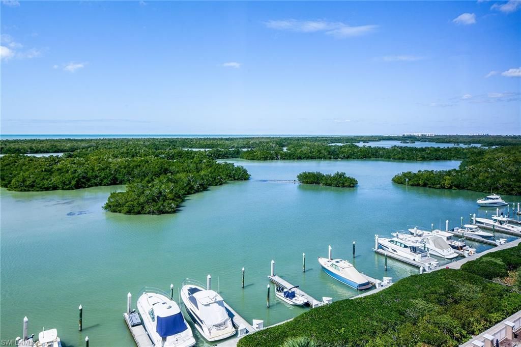 435 Dockside Dr, Unit B703, Naples, FL 34110 Photo