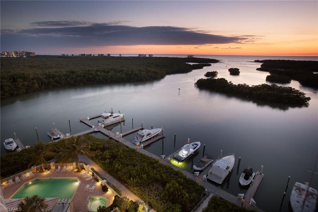 435 Dockside Dr, Unit B703, Naples, FL 34110 Photo