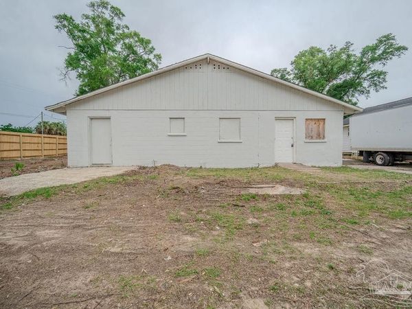 2401 N E St, Pensacola, FL 32501