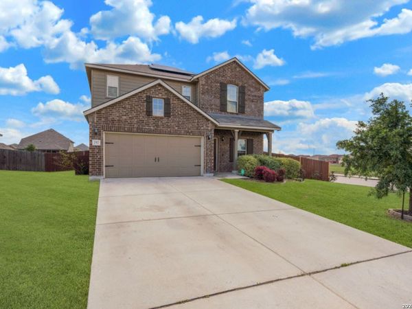 757 Cornflower, New Braunfels, TX 78130