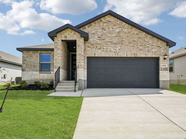 6431 Prince Howard, San Antonio, TX 78239
