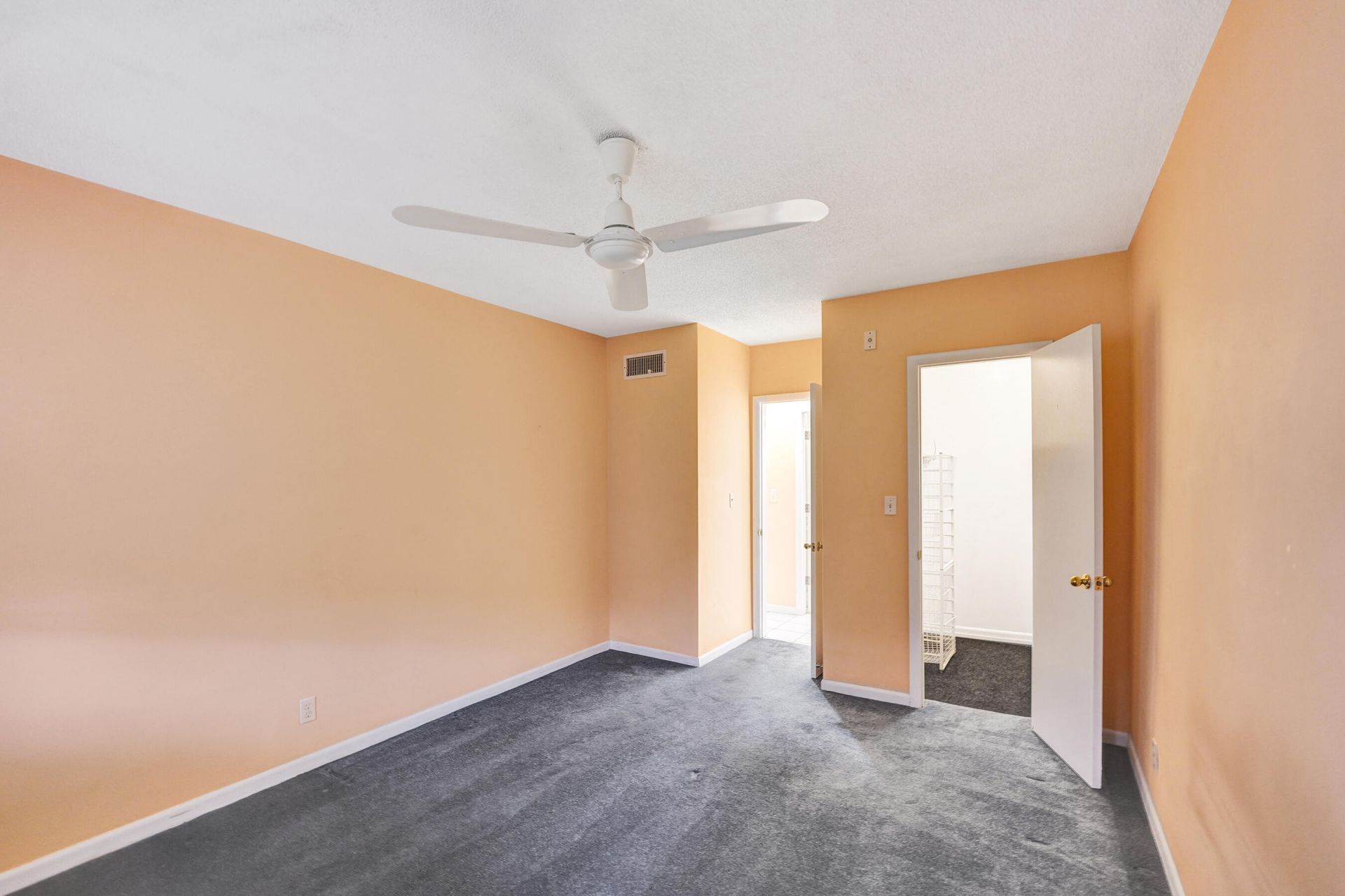 2551 W Golf Boulevard, Unit 108, Pompano Beach, FL 33064 Photo