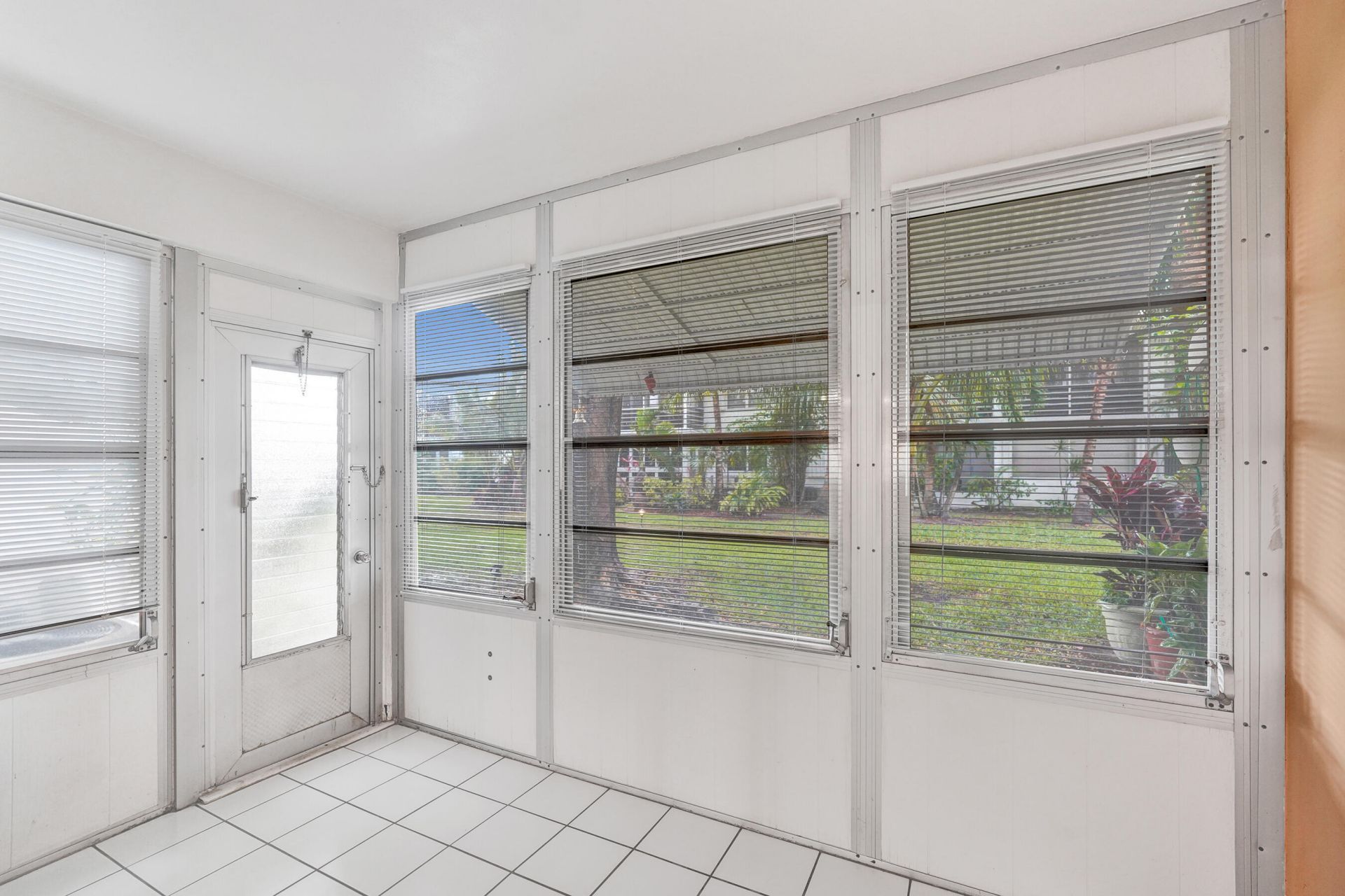 2551 W Golf Boulevard, Unit 108, Pompano Beach, FL 33064 Photo