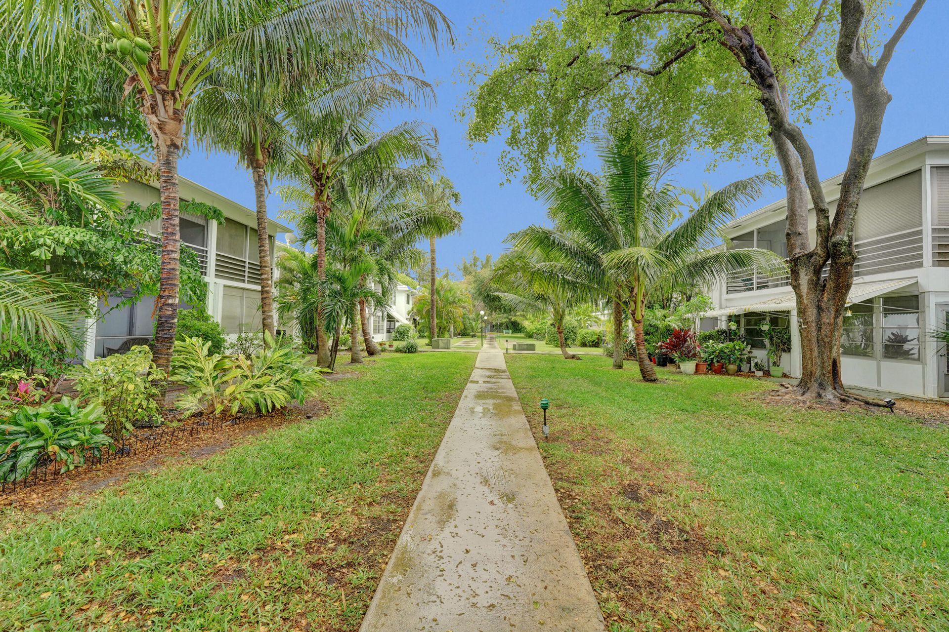2551 W Golf Boulevard, Unit 108, Pompano Beach, FL 33064 Photo