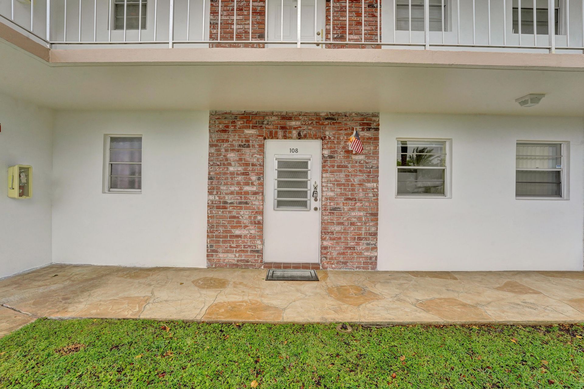 2551 W Golf Boulevard, Unit 108, Pompano Beach, FL 33064 Photo