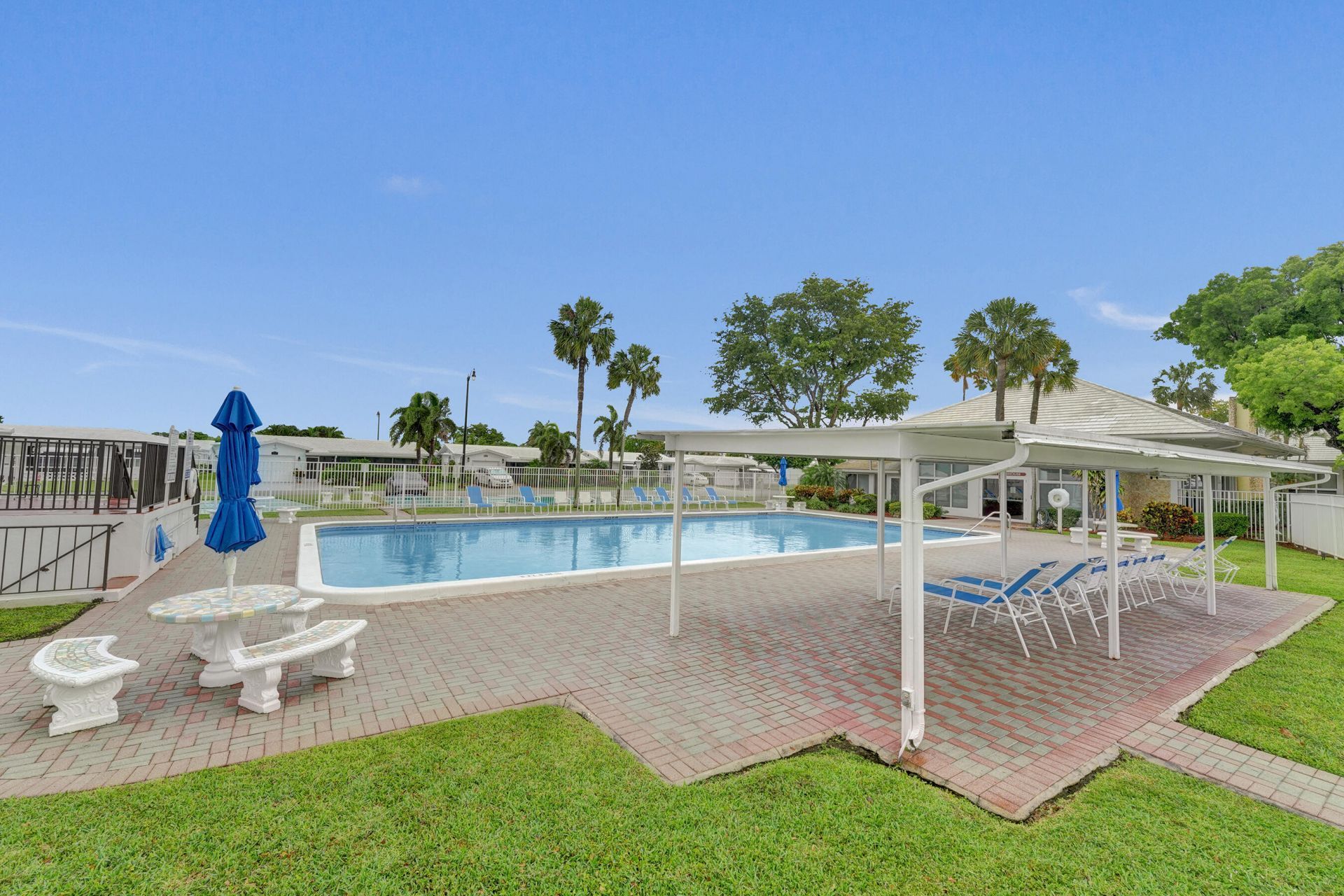 2551 W Golf Boulevard, Unit 108, Pompano Beach, FL 33064 Photo