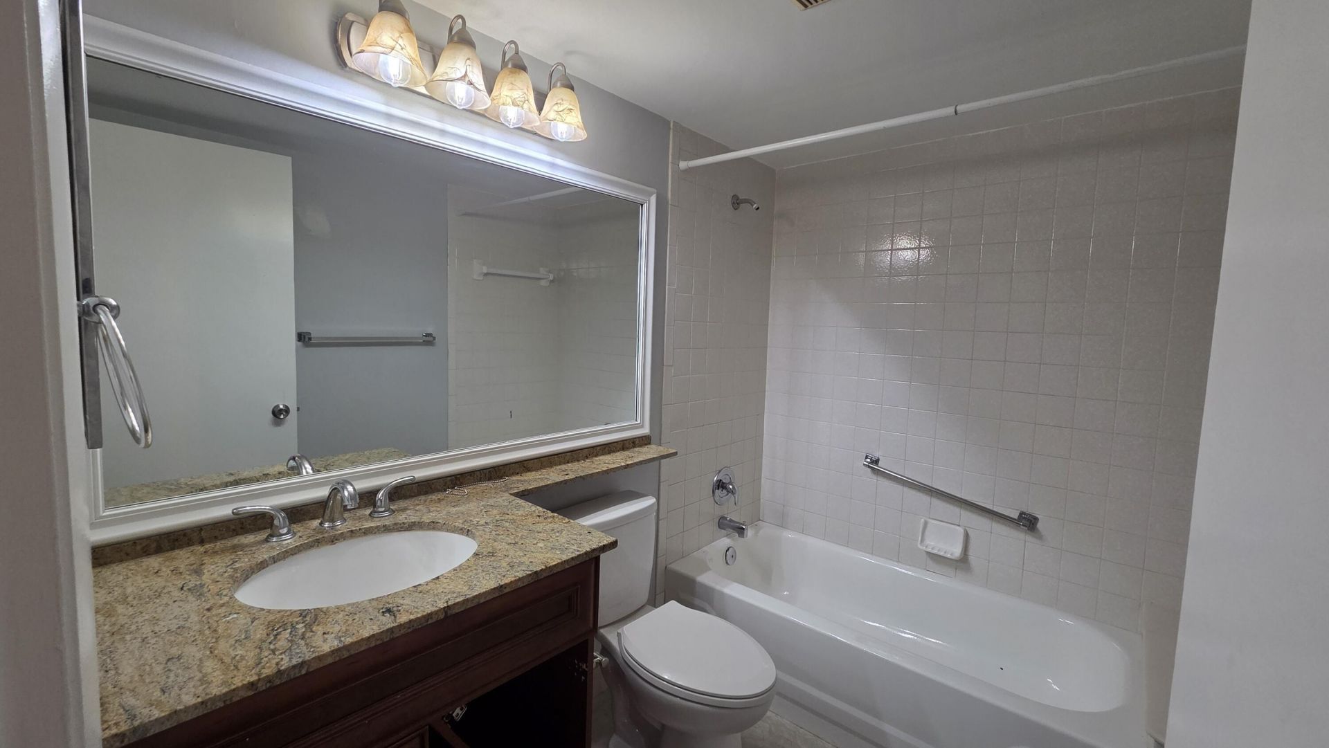 1015 Green Pine Boulevard, Unit E3, West Palm Beach, FL 33409 Photo