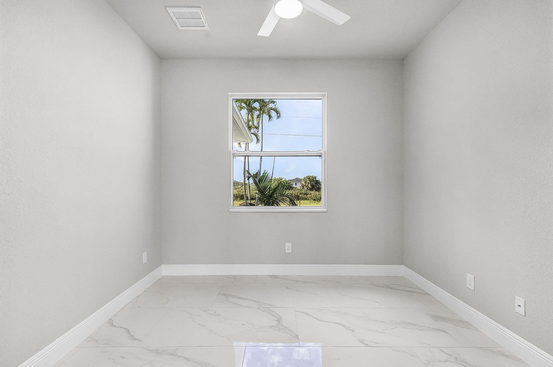 526 Braelyn Street, Labelle, FL 33935 Photo