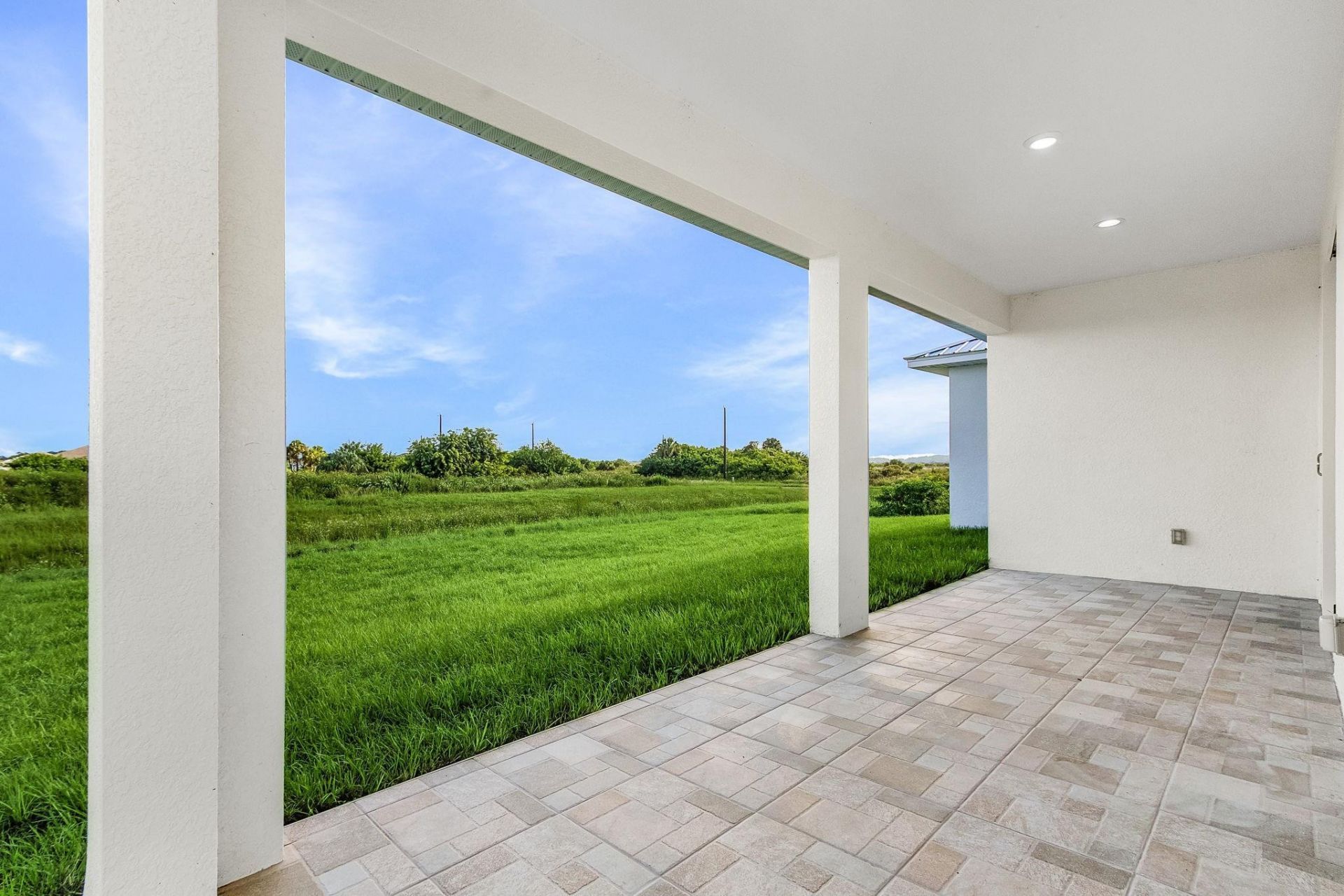 526 Braelyn Street, Labelle, FL 33935 Photo