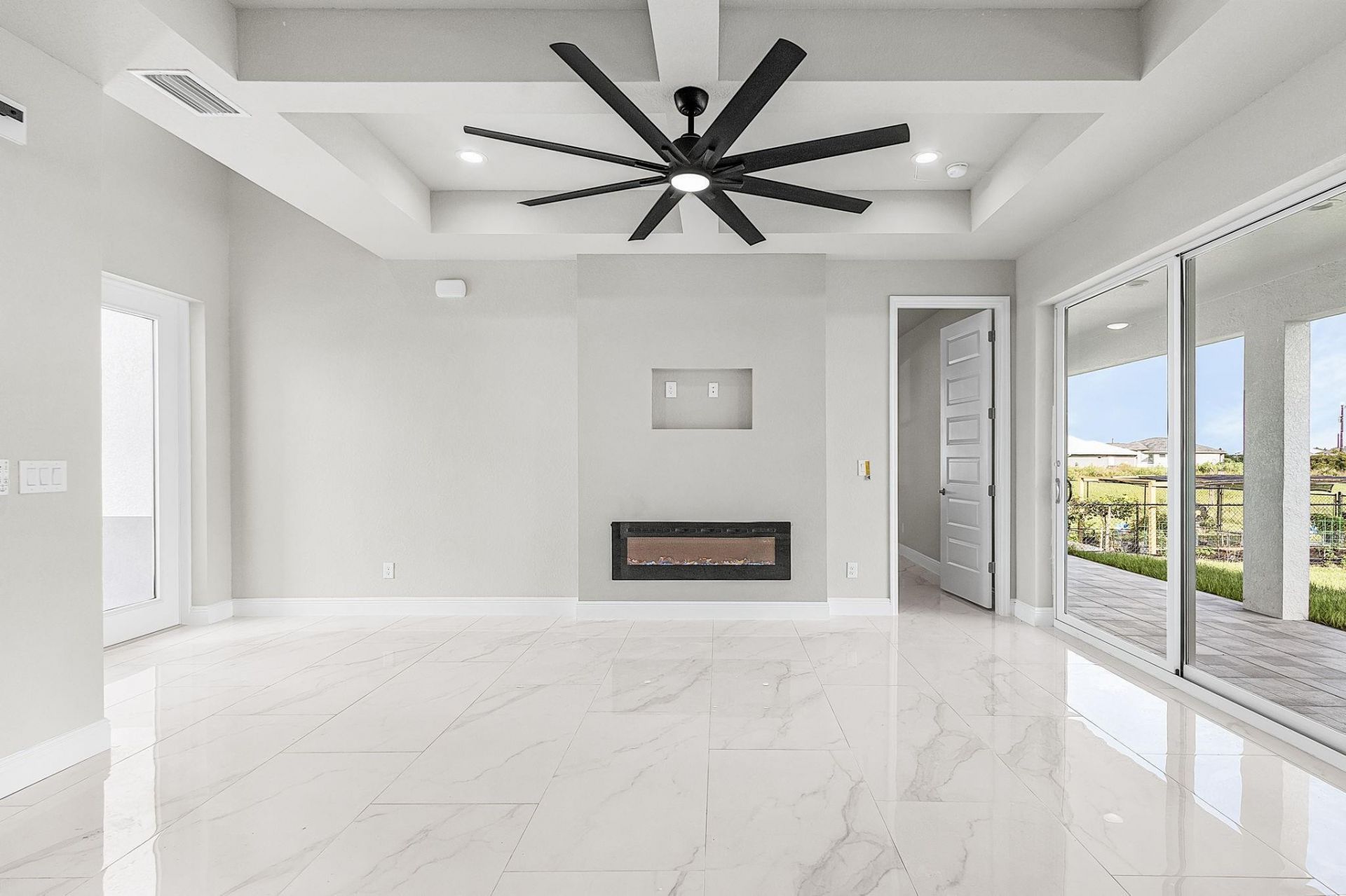 526 Braelyn Street, Labelle, FL 33935 Photo