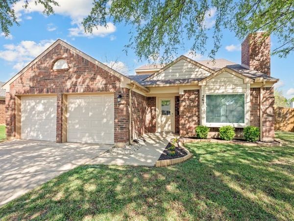 2621 Bayberry Lane, Euless, TX 76039