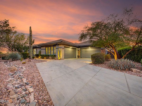 40802 N THUNDER HILLS Court, Phoenix, AZ 85086