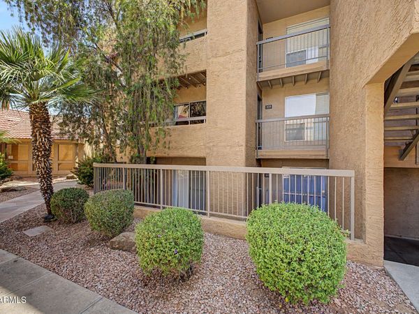 2625 E INDIAN SCHOOL Road, Unit 205, Phoenix, AZ 85016