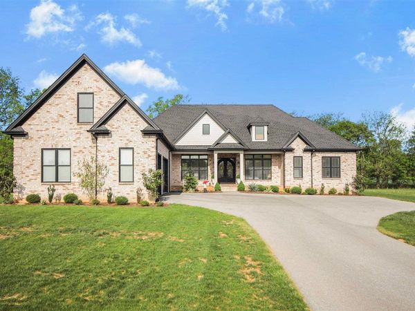 7182 Eagle Ridge Lane , Bowling Green, KY 42104