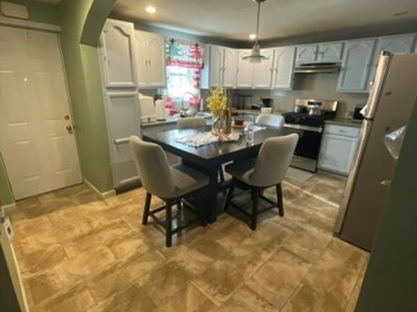 55 Salisbury St, Unit 1, New Bedford, MA 02744