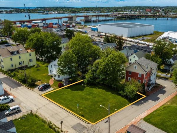 7 Orange Street , Portland, ME 04102