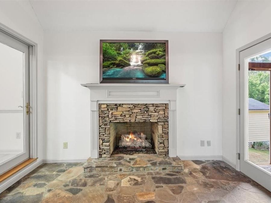 Property Image 36