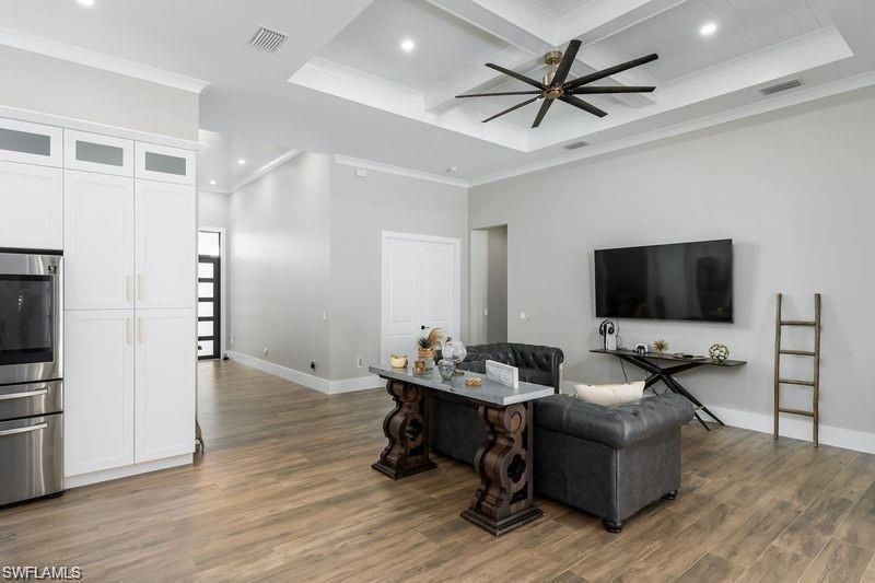 709 15th St Sw, Naples, FL 34117 Photo