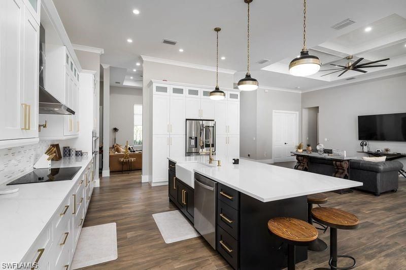 709 15th St Sw, Naples, FL 34117 Photo