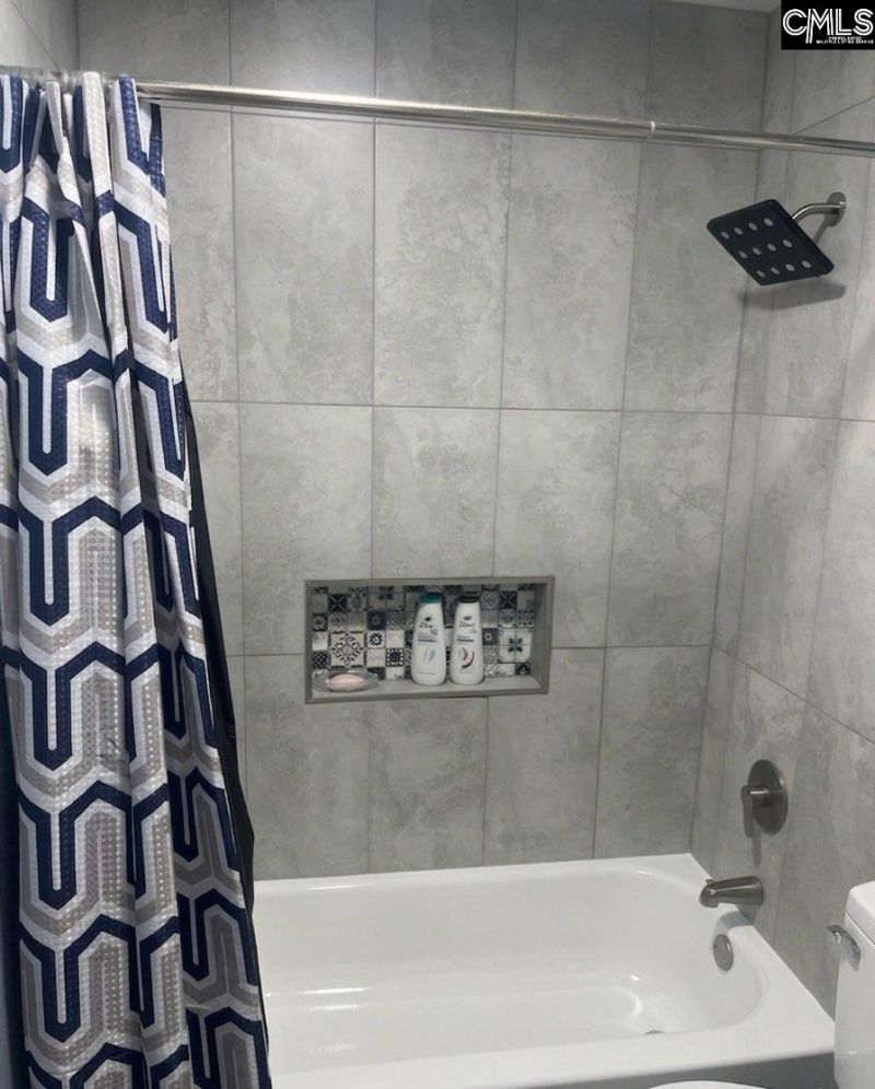 409 Sheridan Drive  Photo 11