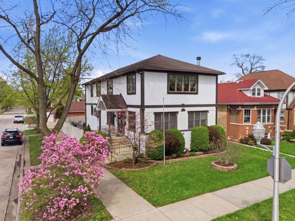 7256 W Ibsen Street , Chicago, IL 60631