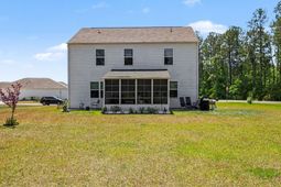 1560 Springfield Lane photo 4