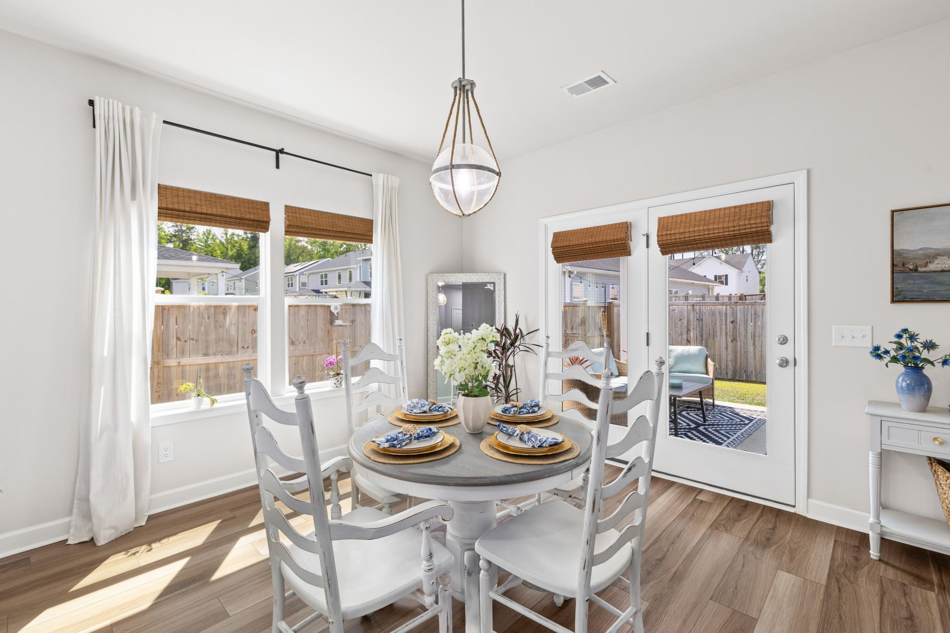 1423 Arabella Street Photo 14