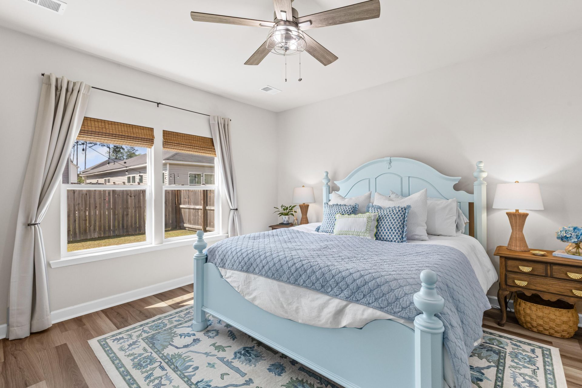 1423 Arabella Street Photo 20