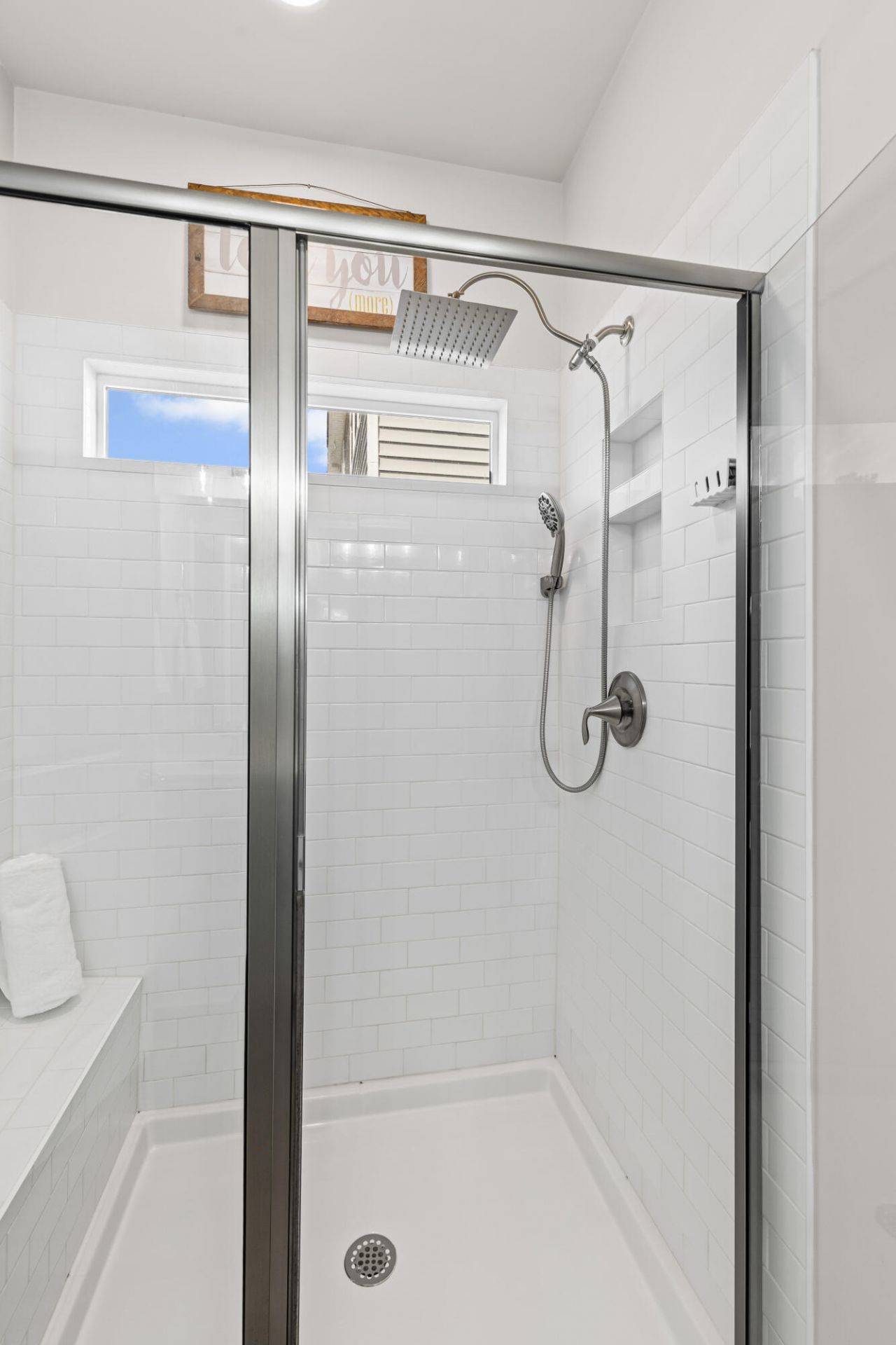 1423 Arabella Street Photo 23