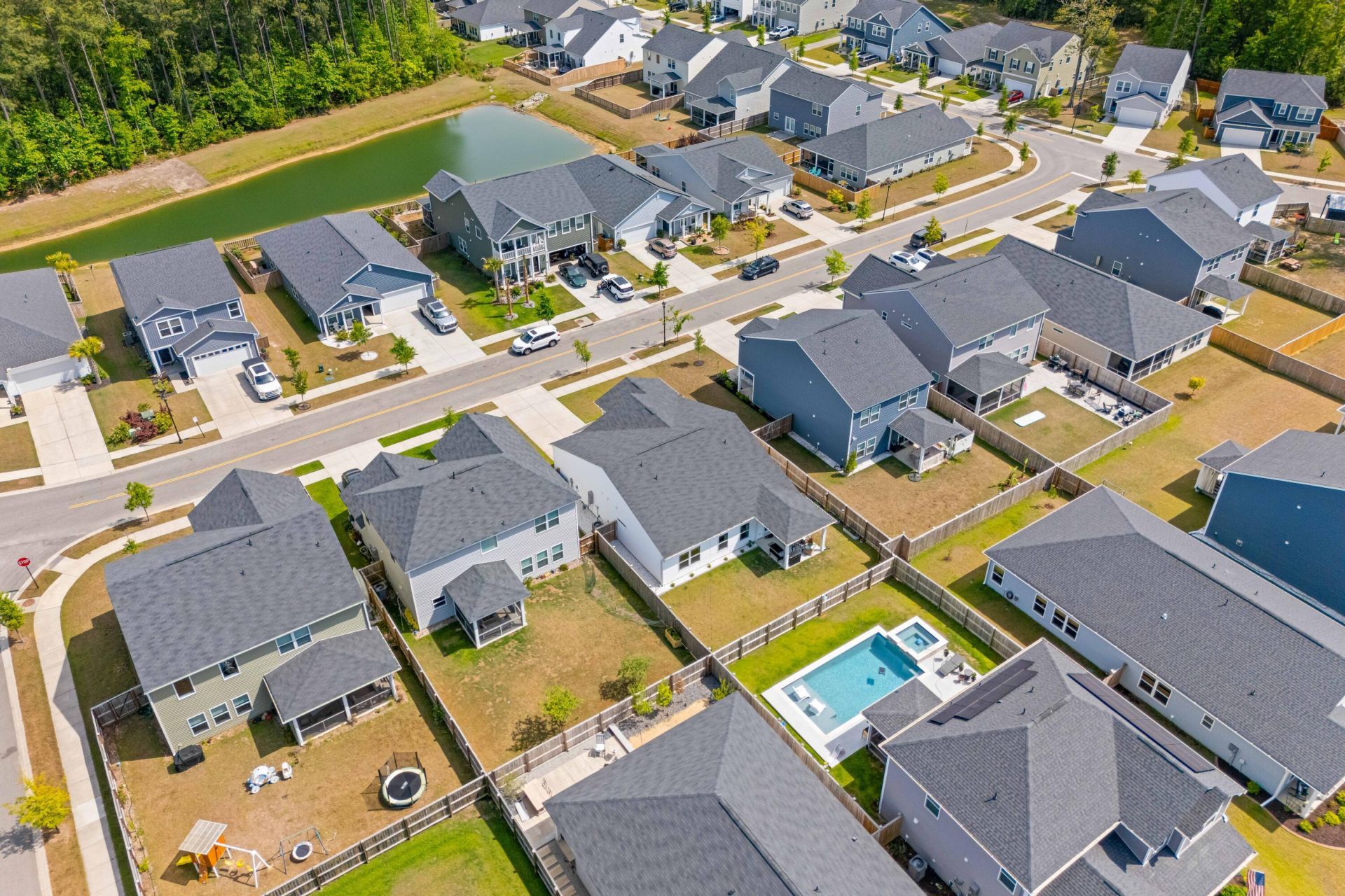 1423 Arabella Street Photo 35