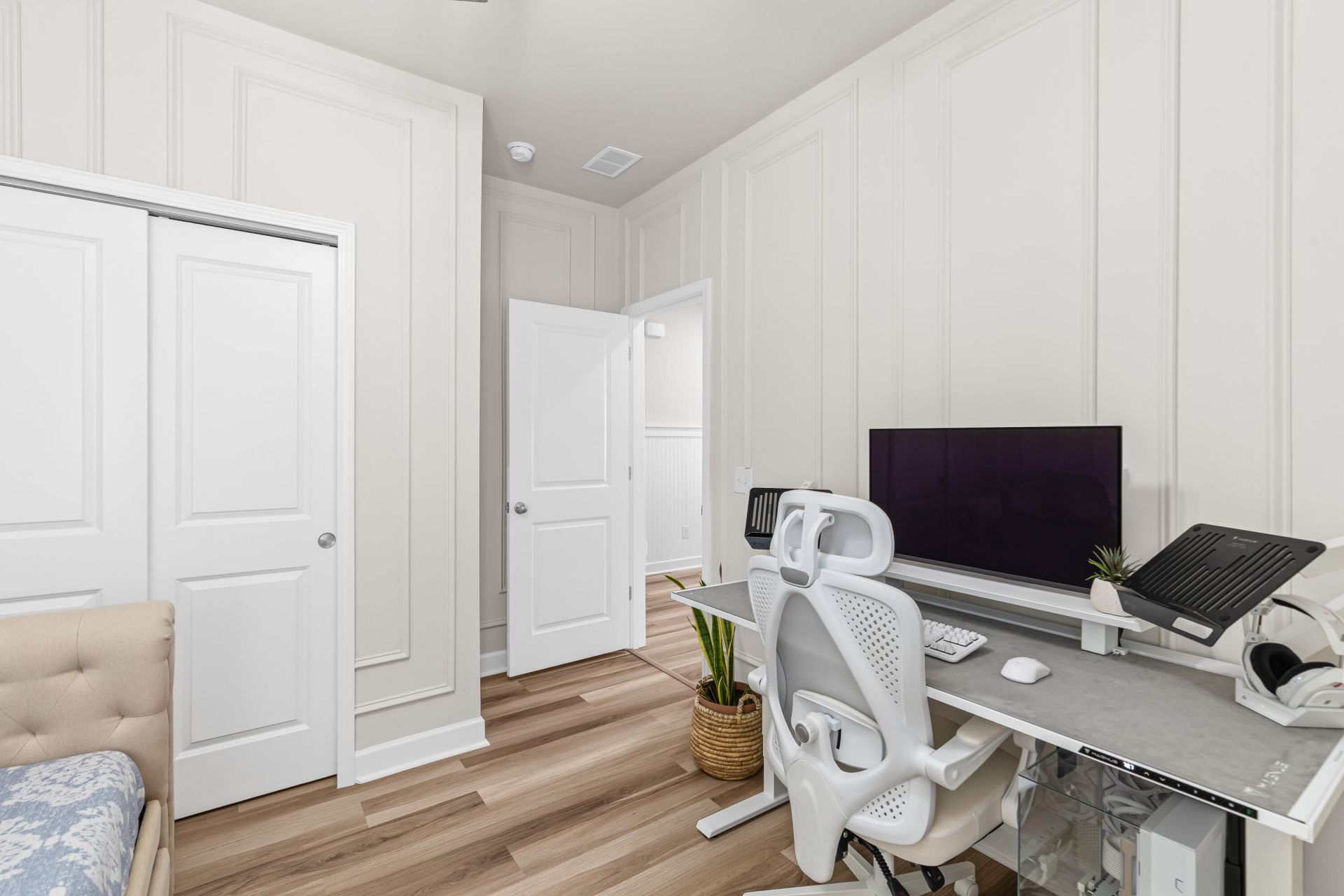 1423 Arabella Street Photo 9