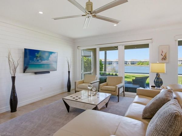 171 Indies DR E, Unit 101, NAPLES, FL 34114