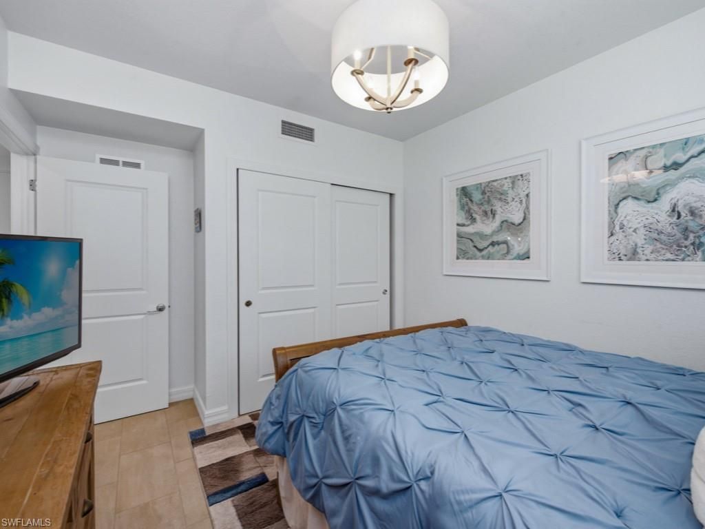 171 Indies Dr E, Unit 101, Naples, FL 34114 Photo