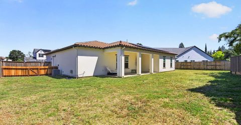 3430 Grove Cir, Loomis, CA 95650 Photo